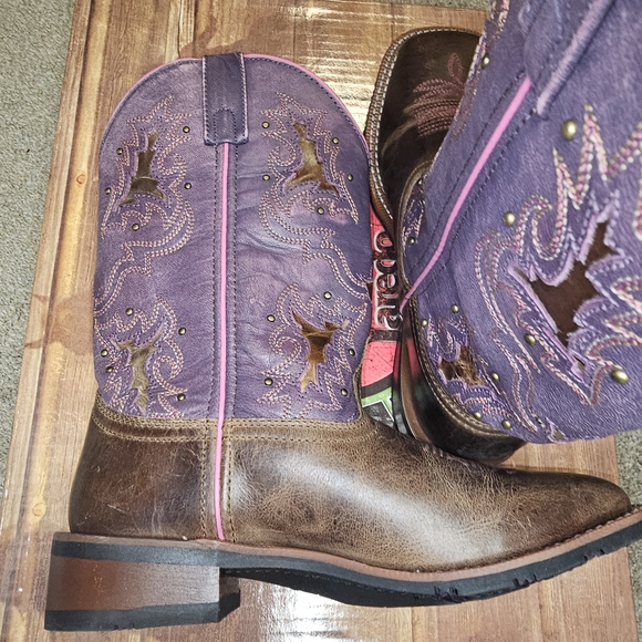 Laredo Purple and Brown Women's Western Boots - Picture 7 of 14